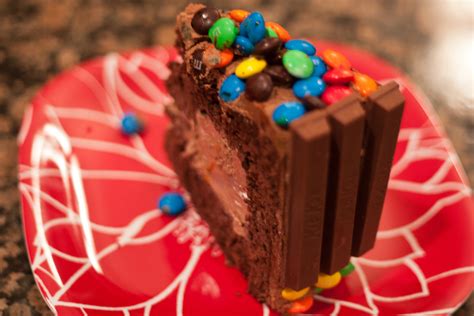 Kit Kat Ice Cream Cake | Jennifer Cooks