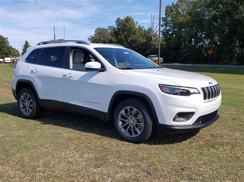 New 2020 Jeep Cherokee Latitude Plus 4D Sport Utility in Beaufort #J528445 | Butler Auto Group