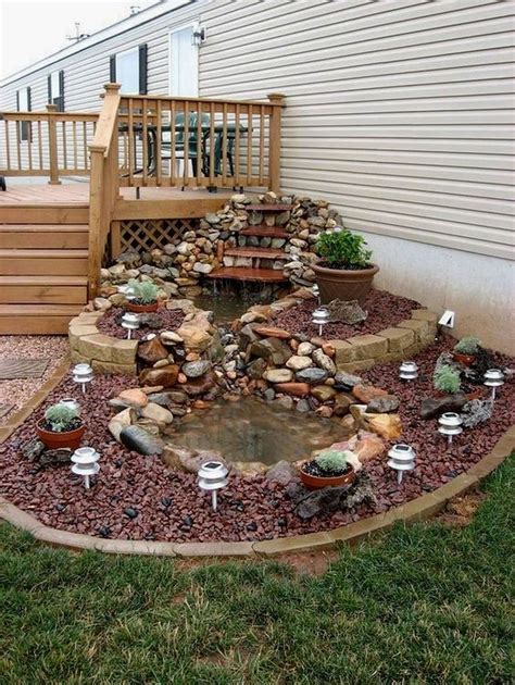 30+ Unordinary Water Feature Front Yard Backyard Landscaping Ideas