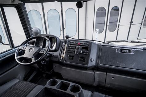 > Mercedes-Benz Unimog U 5023 double cabin, 2019