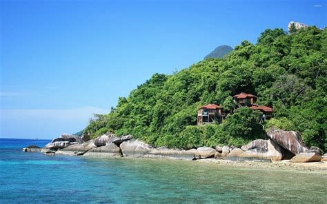 A beauty of Tioman Island Malaysia never forgets this place! - Airpaz Blog