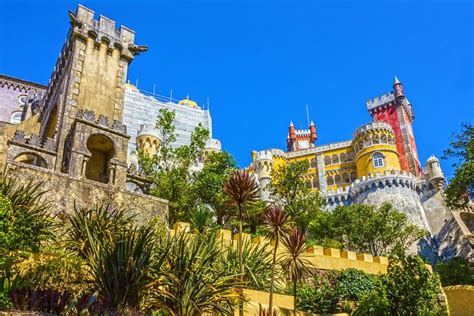 Sintra Deluxe from Lisbon with Pena Palace ticket 2024