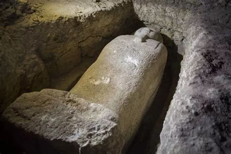 Ancient Egyptian burial ground discovered filled with skulls, coffins ...