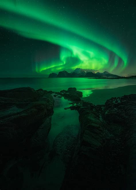 How to Photograph the Northern Lights (Aurora Borealis)