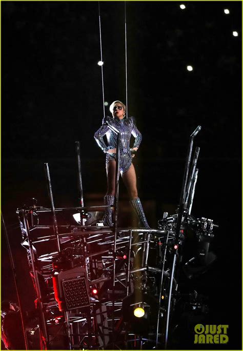 Lady Gaga's Halftime Show from Super Bowl 2017 Was So Epic! | Photo ...