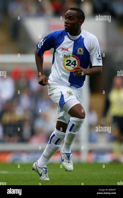 BENNI MCCARTHY BLACKBURN ROVERS FC EWOOD PARK BLACKBURN ENGLAND 27 August 2006 Stock Photo - Alamy