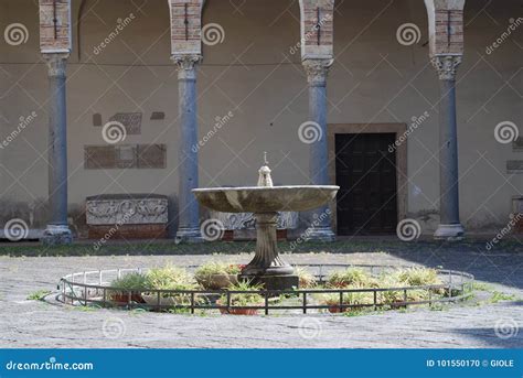 SALERNO CATHEDRAL, SOUTH ITALY Stock Photo - Image of monument, fountain: 101550170