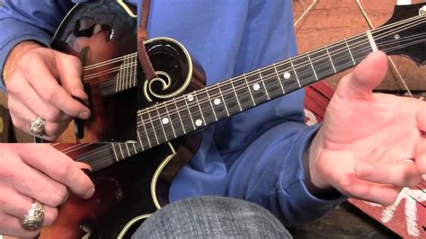 Learn to Build a Mandolin Solo with Unclouded Day! - YouTube