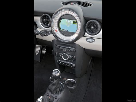 2012 MINI Roadster - Interior | Caricos