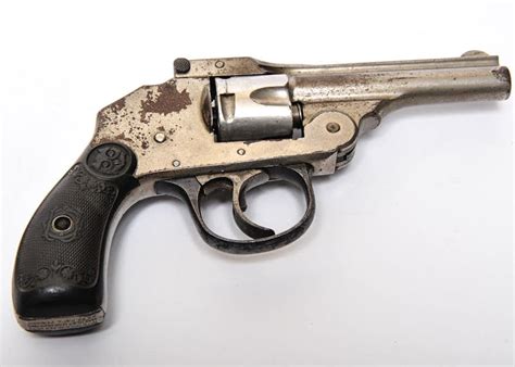 Antique Iver Johnson .32 Caliber Break Top Revolver | EBTH