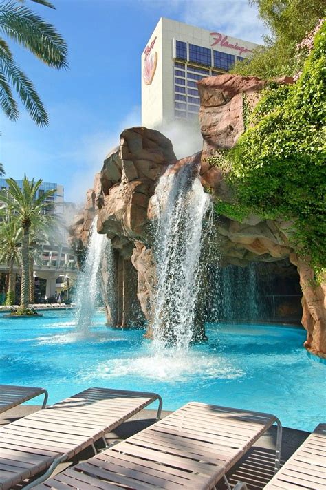 Let’s Chill: Dive Into These Refreshing Las Vegas Pools (Las Vegas Blog) | Flamingo las vegas ...