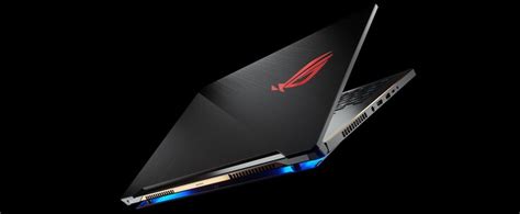 Asus ROG Zephyrus S17 Laptop Review: Slim Gigantic Gaming Notebook with ...