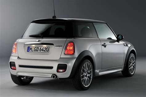 VIDEO: See Why the R56 MINI JCW Is Still So Much Fun