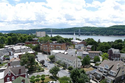 Poughkeepsie Day Trip: How to Spend 24 Hours in Town