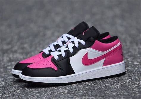 Air Jordan 1 Low Kids Black Pink Release Date 2020 | SneakerNews.com ...