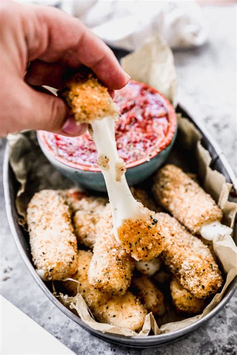 Air Fryer Mozzarella Sticks – WellPlated.com