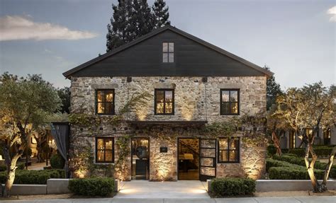 RH Opens Stunning Marketplace in the Heart of Napa Valley - Galerie