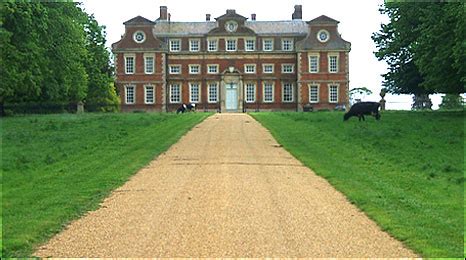 BBC - Norfolk - The vast history of Raynham Hall