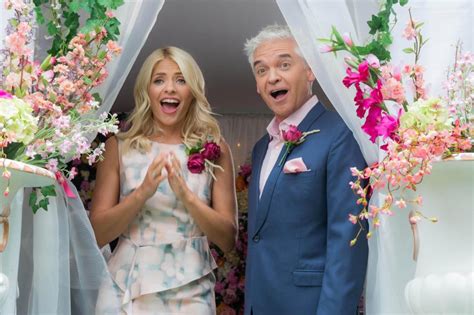 Holly Willoughby and Phillip Schofield can’t hide their delight as they ...