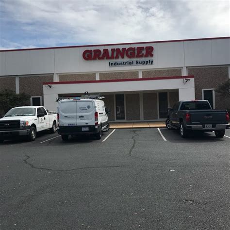 Grainger - Hardware Store