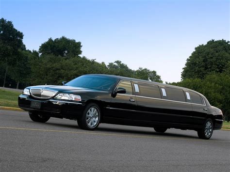 5 Most Common Types Of Limousine Car in 2024 - Car Reviews & Rumors 2024