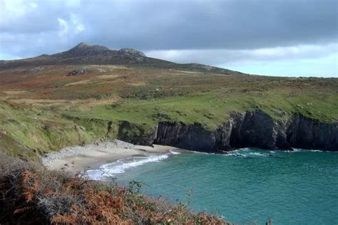 23 hidden Welsh beaches so beautiful you'll be delighted you found them - Wales Online