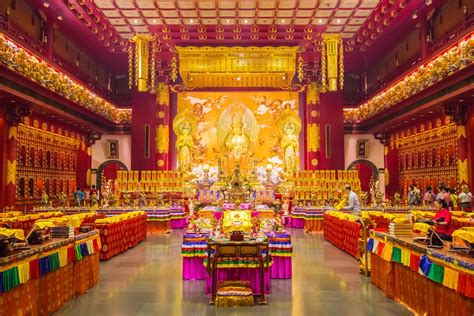 Visit Buddha Tooth Relic Temple, Singapore | Singapore, Singapore city ...