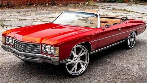 Beautifully-Restored 1971 Chevrolet Impala Is the Definition of a Donk ...