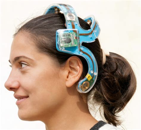 A wireless low-power, high-quality EEG headset ...