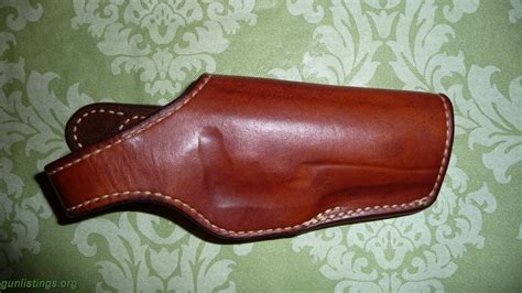 Gunlistings.org - Accessories Bianchi Lined Holster - Beretta 84/Browning BDA 380