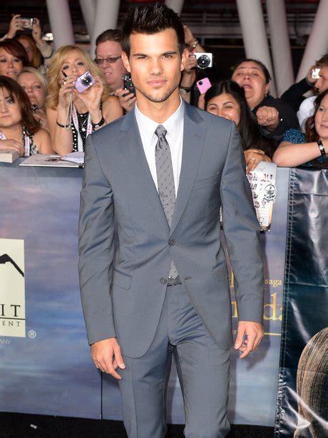 16 Pics Of Taylor Lautner's INSANE Body Transformation That'll Give You ...