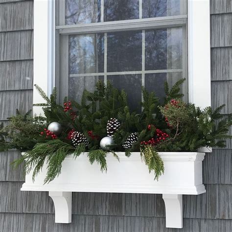 Pin by Maureen DeRoy on Window Box | Outdoor christmas decorations, Winter window boxes ...