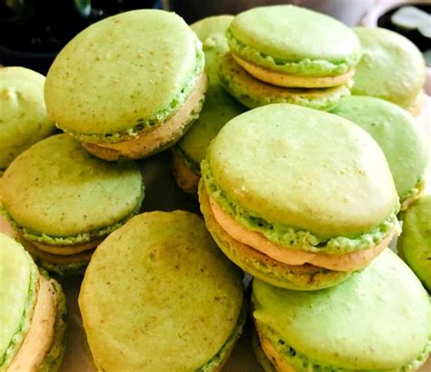 Pistachio Macarons | French | Pistachio Buttercream | EmilyFabulous