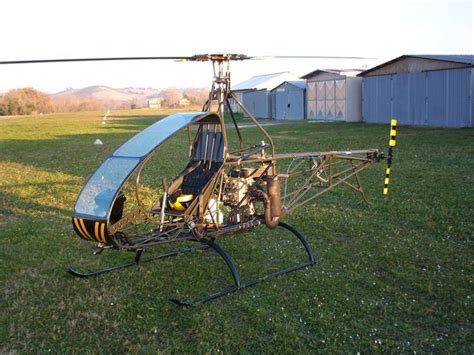 One seater copter by Italian DIY copter maker Vanni | Flying vehicles, Ultralight helicopter ...