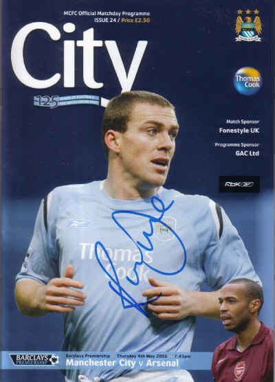 RICHARD DUNNE MANCHESTER CITY SIGNED PROGRAMME.MINT – Manchester City ...