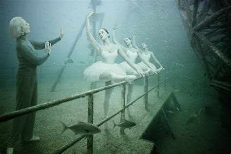 Underwater photo gallery brings sunken ship to life | CNN