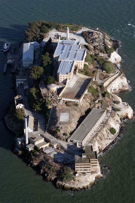 PictureDaddy.com: Alcatraz Island