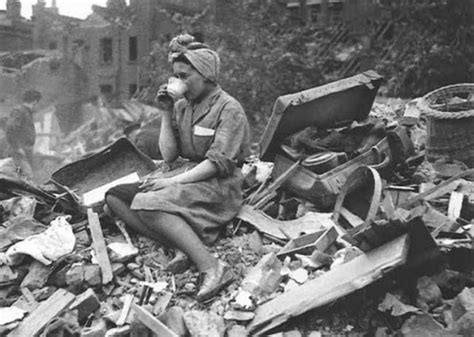 World War II in Pictures: Strength Amidst The Blitz