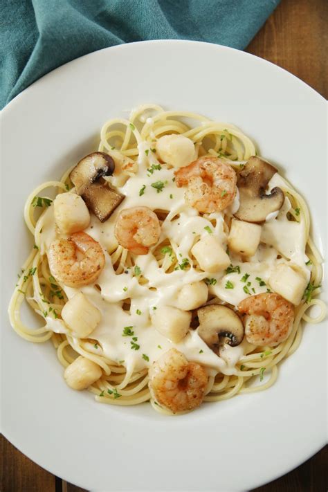 Shrimp Scallop Crab Pasta Recipe | Deporecipe.co