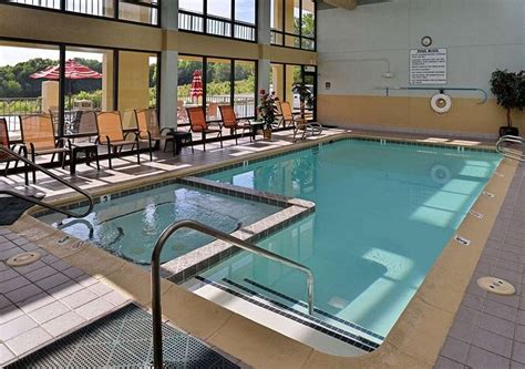 Quality Inn Jonesville Pool Pictures & Reviews - Tripadvisor