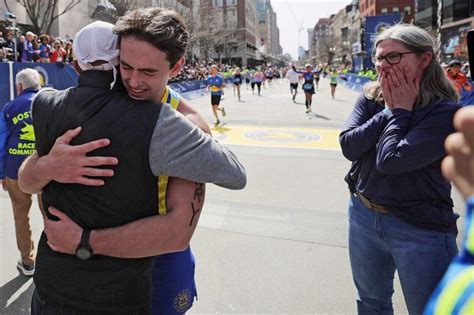 Brother of 2013 Boston Marathon bombing victim finishes race for 1st ...