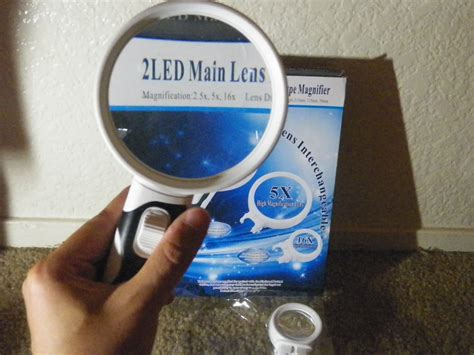 mygreatfinds: Illuminated Portable Handheld Magnifying Glass By Fancii Review