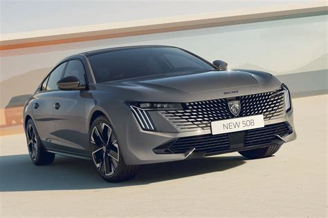 Peugeot 508 restylée (2023). La berline s’affirme pour survivre