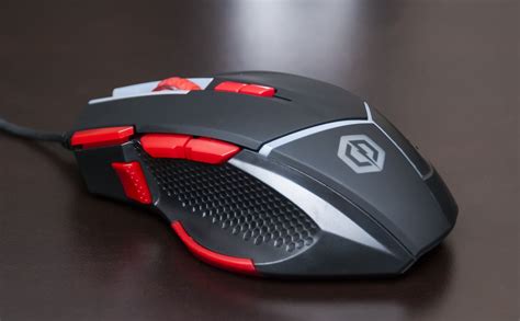 CyberpowerPC Gaming Mouse: How to Change Weight | Robots.net