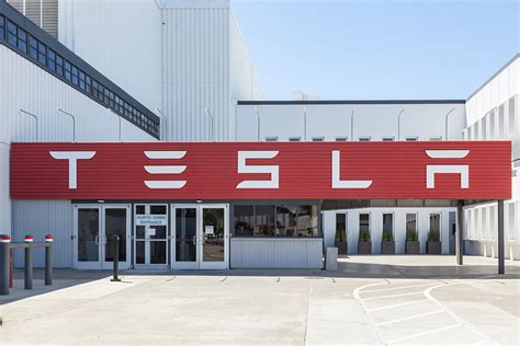 Elon Musk Plans to Open Tesla Cybertruck and Model Y Factories in U.S.