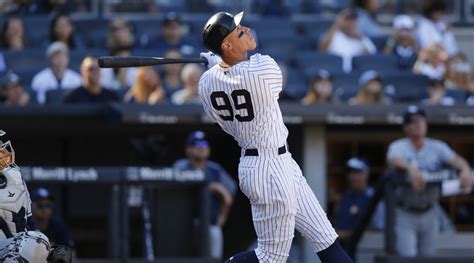 Aaron Judge New York Yankees debut jersey sells for $160,644 - Sports ...