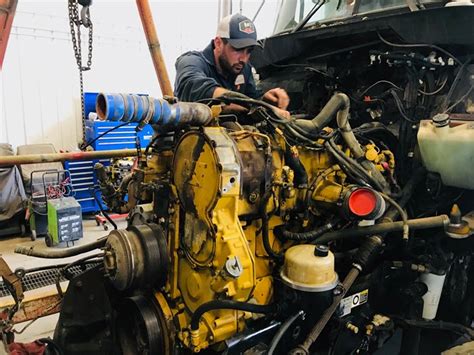 All about Semi-truck Engine Overhauling | Major Overhaul