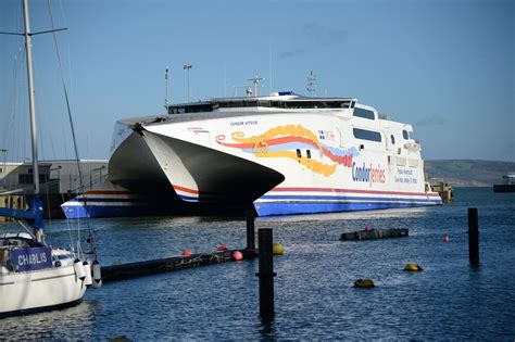 Weymouth officials reconsider ferry link | Guernsey Press