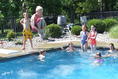 The Jenkins Family: 4th grade pool party