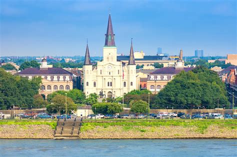 St. Louis Cathedral in New Orleans - One of New Orleans’ Most Prominent ...